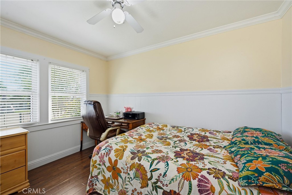 3440 Beach Property Photo 16
