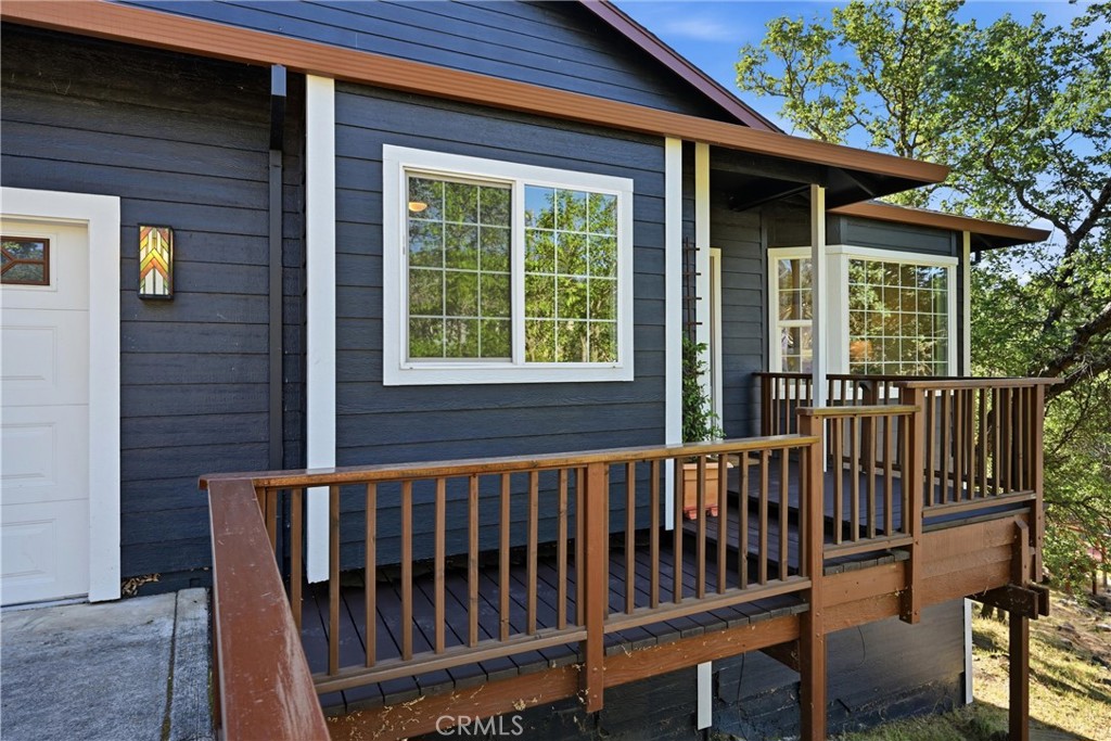 19345 Moon Ridge Property Photo 4