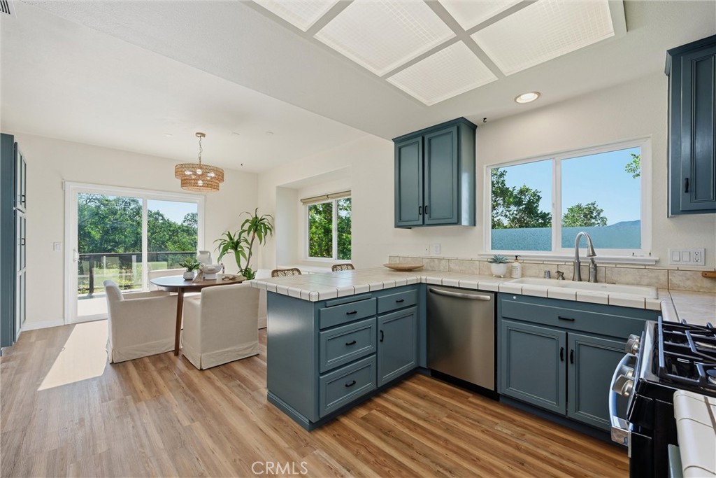 19345 Moon Ridge Property Photo 41