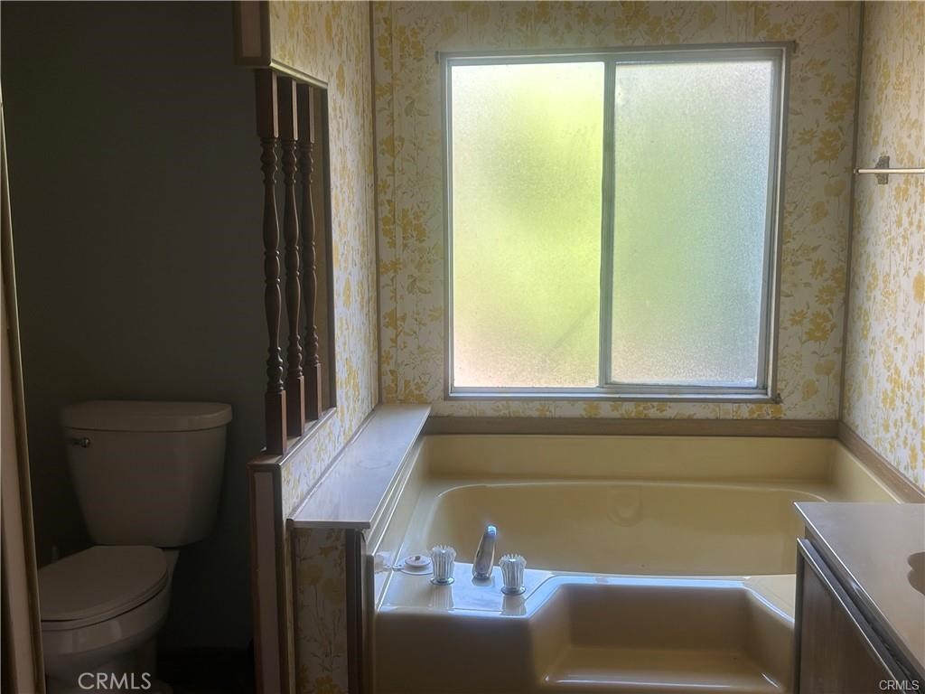 6773 Sayre Property Photo 10