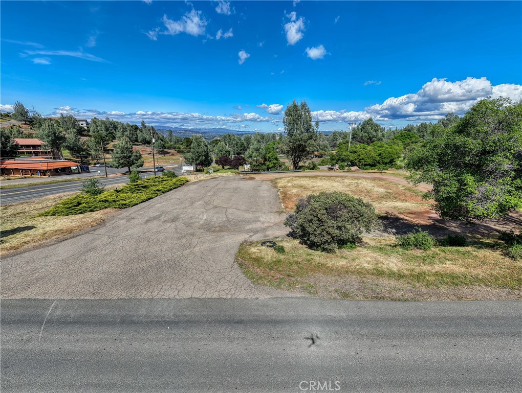 9700 State Highway 281 Property Photo 2