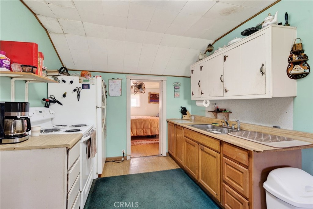 18801 N Highway 1 Property Photo 9