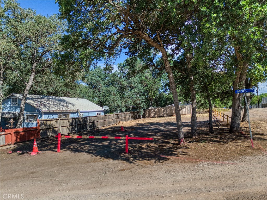 15428 Pacific Property Photo 4