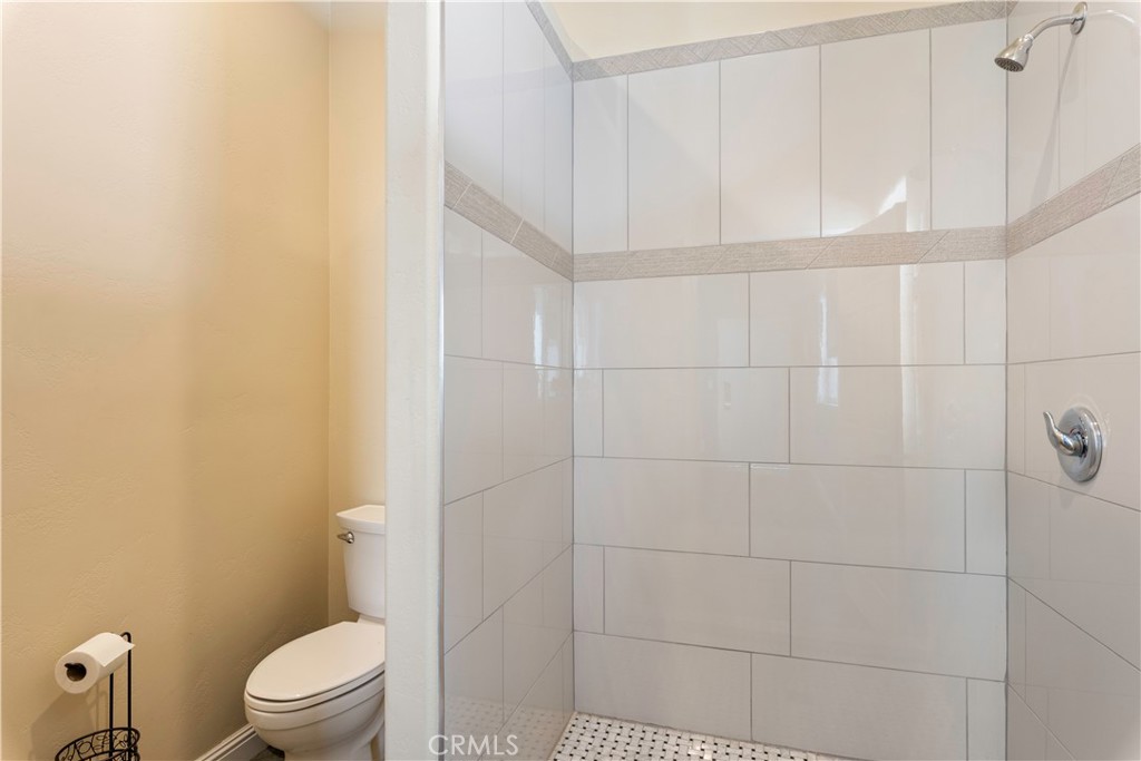 2480 S Main Property Photo 15