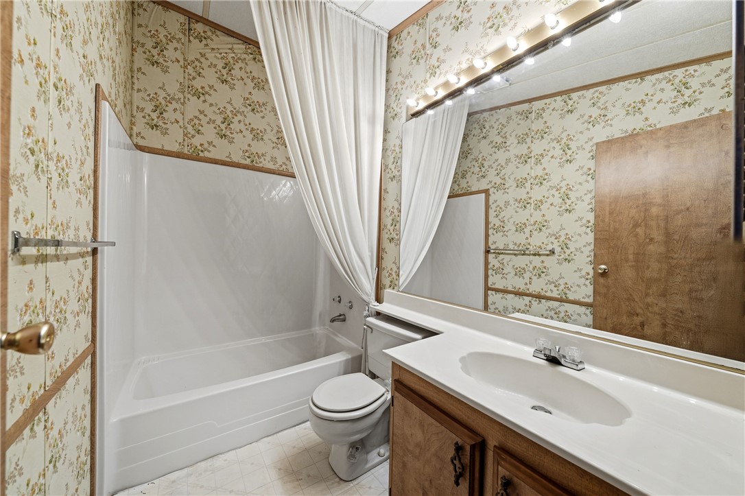 5830 Robin Hill Drive 10 Property Photo 29
