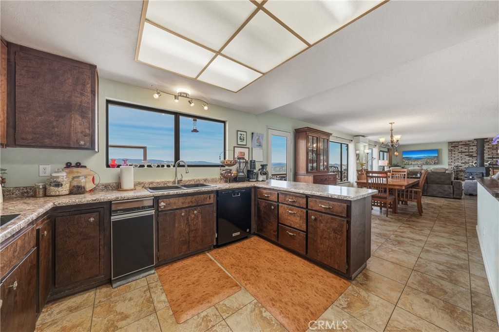 8874 Fairway Drive Property Photo 8