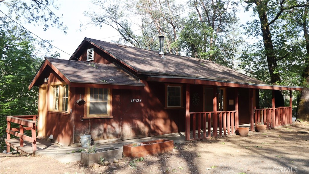 17327 Bay Leaf Road Property Photo 1