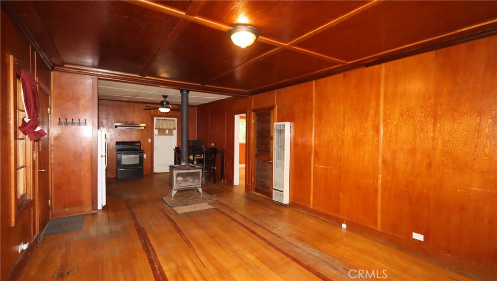 17327 Bay Leaf Road Property Photo 6
