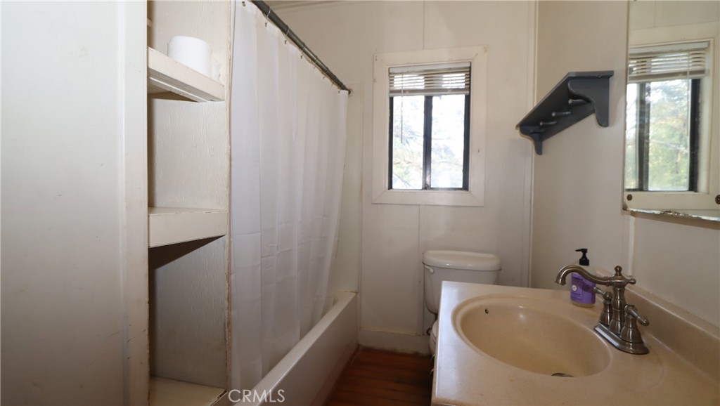 17327 Bay Leaf Road Property Photo 14