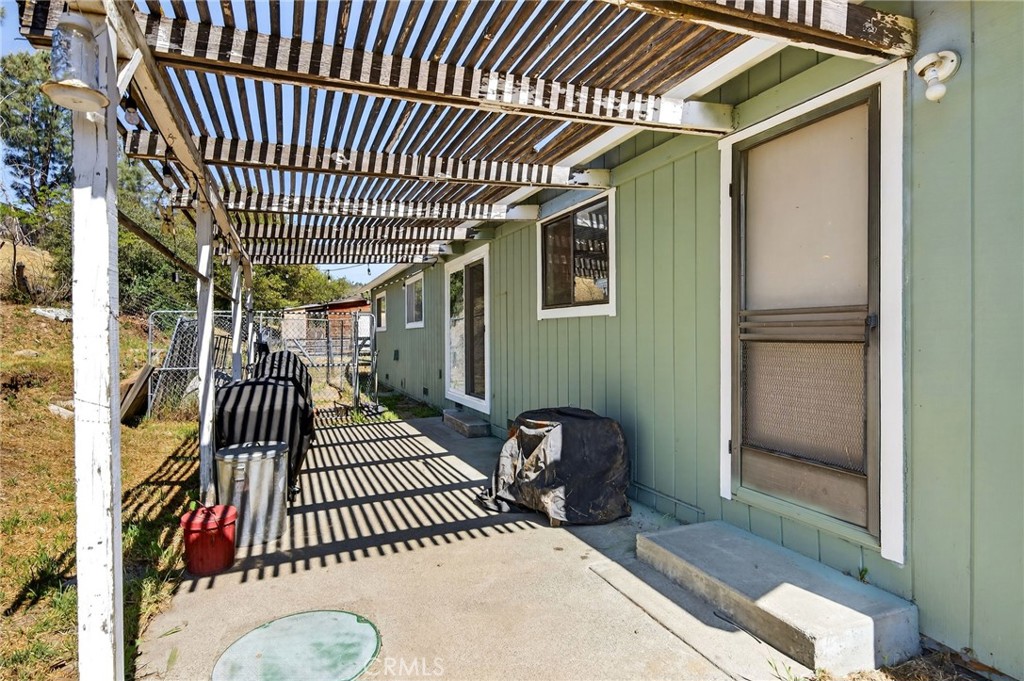 2888 Meadow Creek Property Photo 23