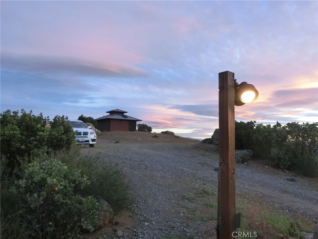 864 Watertrough Road Property Photo 20