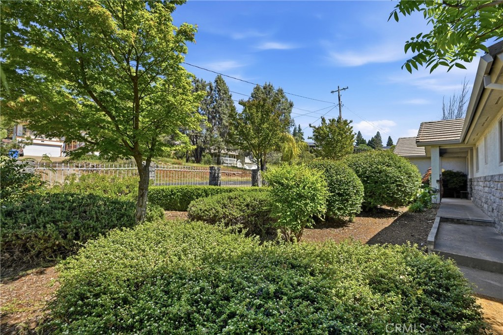 17372 Greenridge Property Photo 6