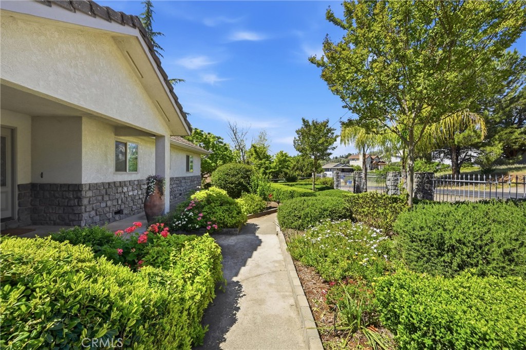 17372 Greenridge Property Photo 7