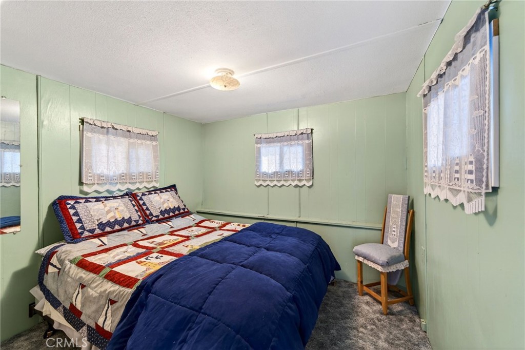 11421 Lakeshore Property Photo 19