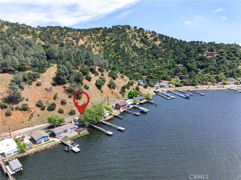 11421 Lakeshore Property Photo 30