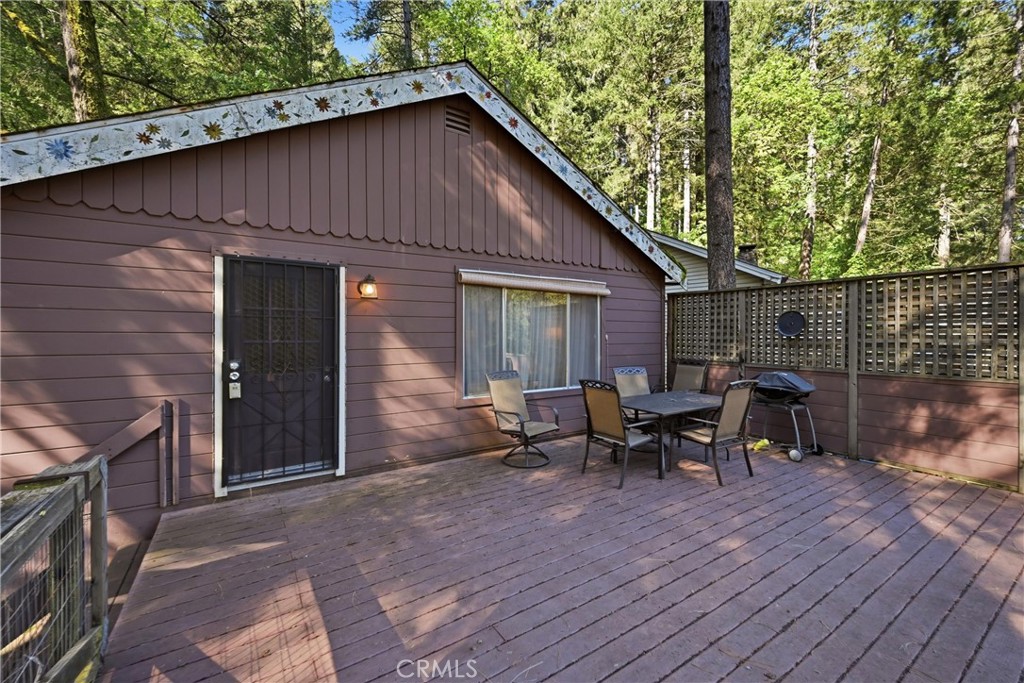 16221 Bottle Rock Property Photo 4