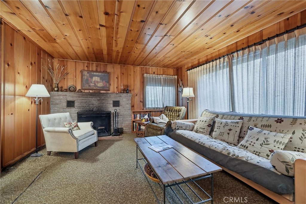 16221 Bottle Rock Property Photo 13