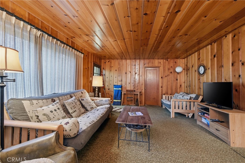 16221 Bottle Rock Property Photo 14