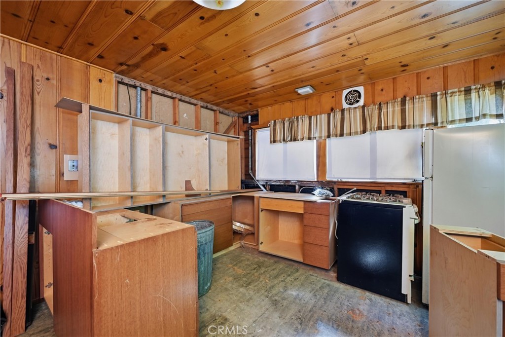 16221 Bottle Rock Property Photo 19