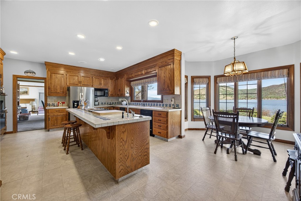 8266 Peninsula Property Photo 8