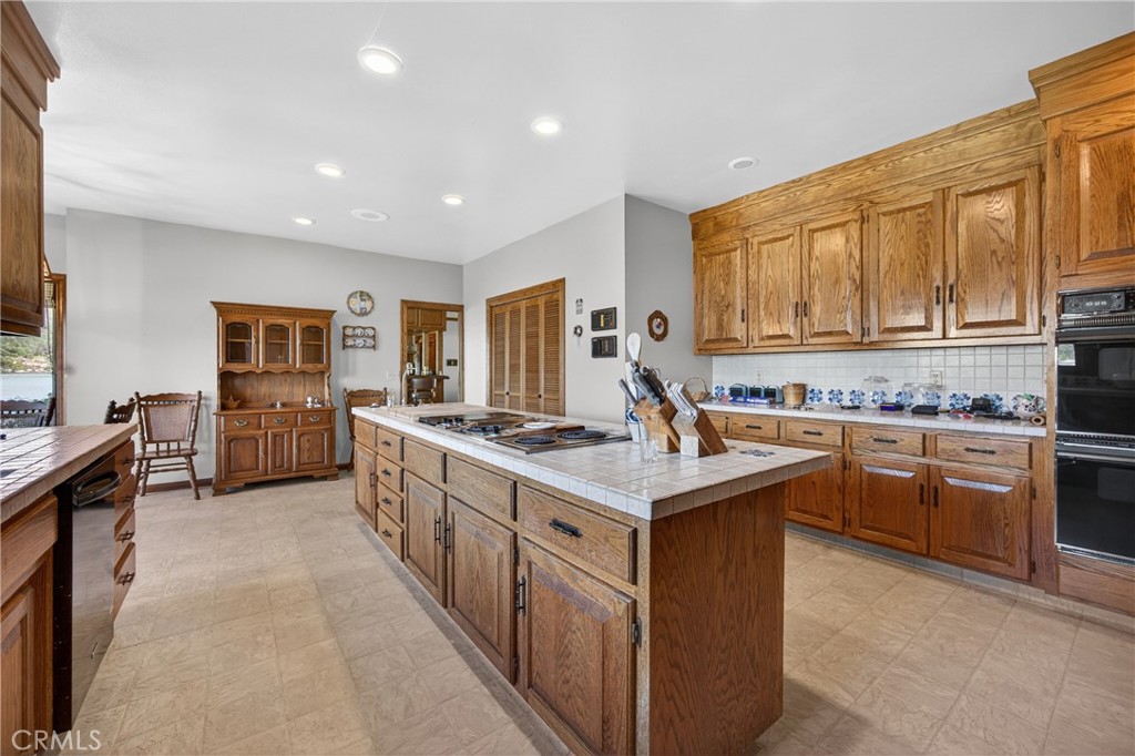 8266 Peninsula Property Photo 37