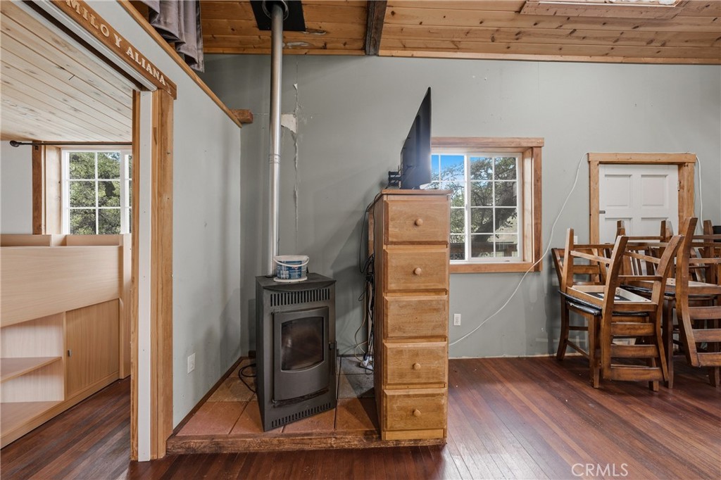 6400 Scotts Valley Property Photo 7