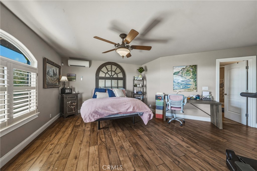 5568 Teton Property Photo 23