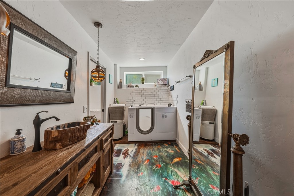 5568 Teton Property Photo 45