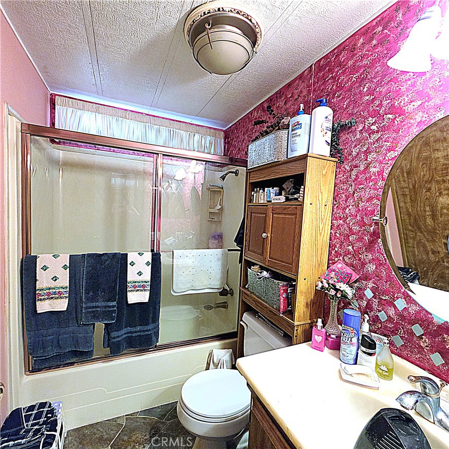 5830 Robin Hill 4 Property Photo 7