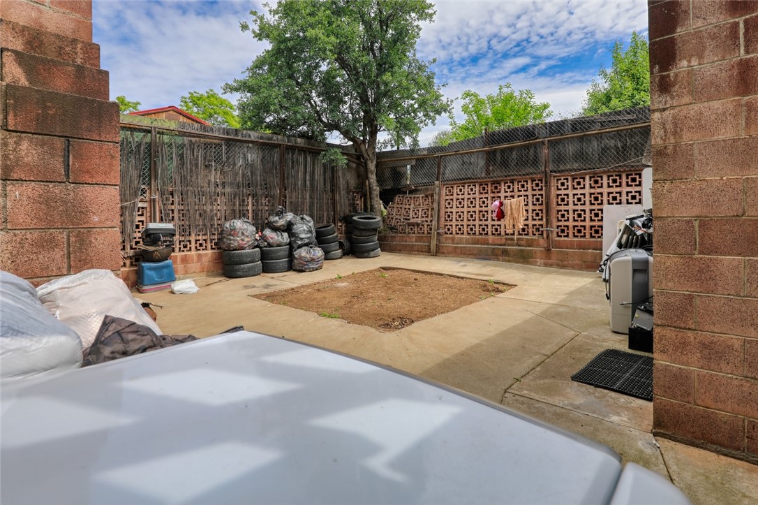 4292 Sunset Property Photo 5