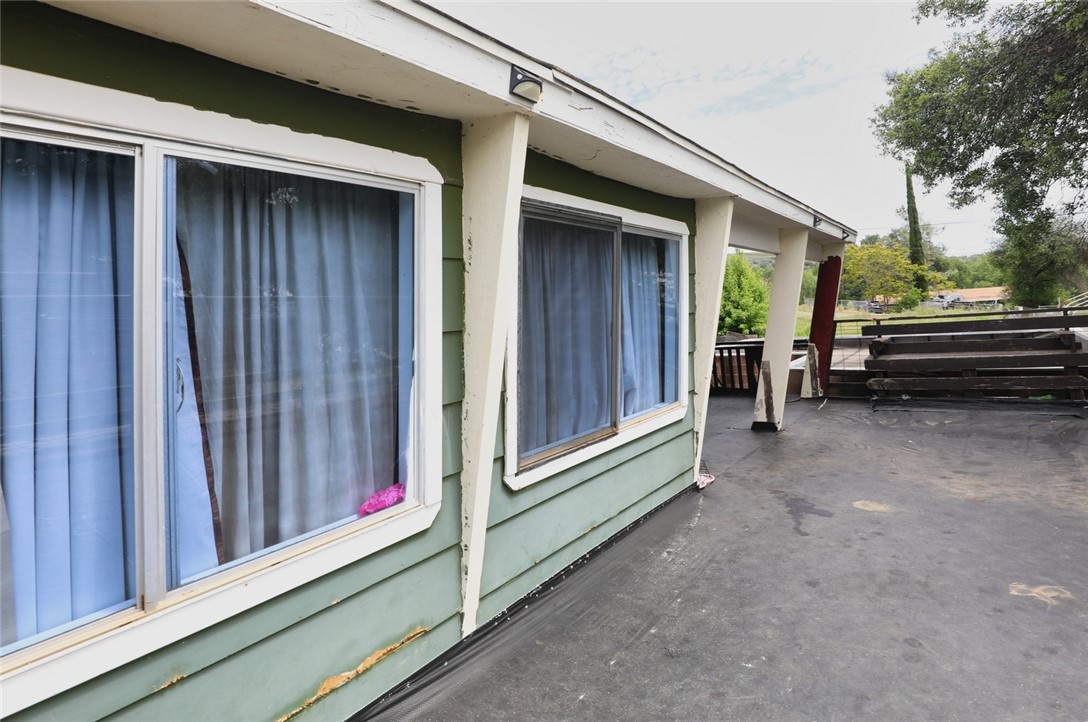 4292 Sunset Property Photo 9