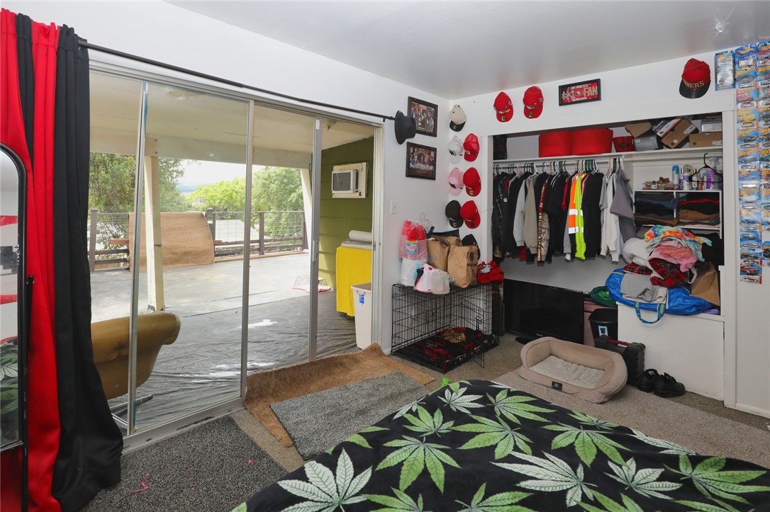 4292 Sunset Property Photo 12