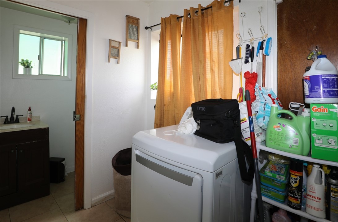 4292 Sunset Property Photo 25