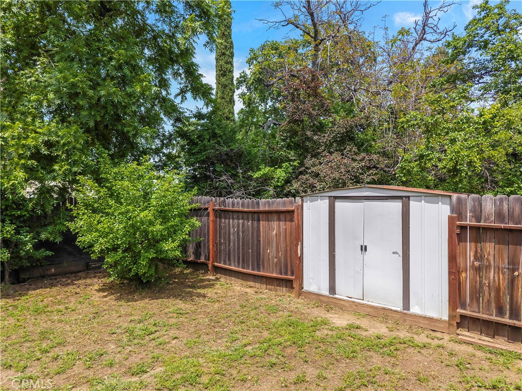 2600 Lakeshore Property Photo 48