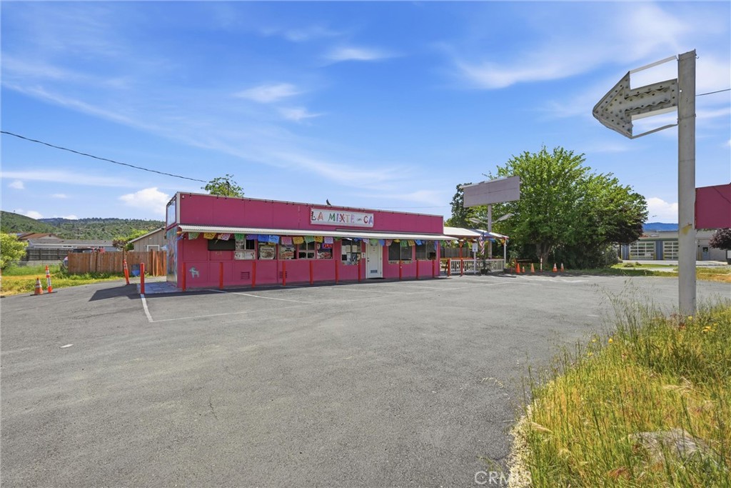 21010 S State Highway 29 Property Photo 1