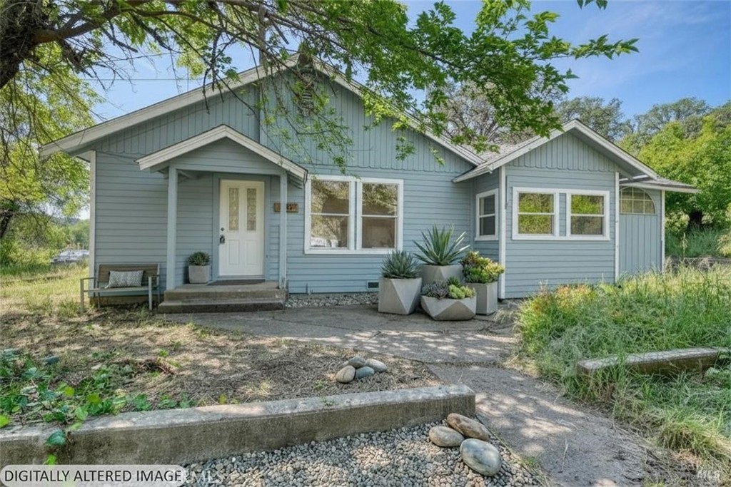 1440 W State Highway 20 Property Photo 2