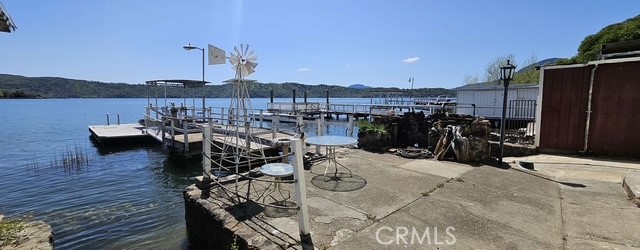 11705 E Highway 20 Property Photo 1
