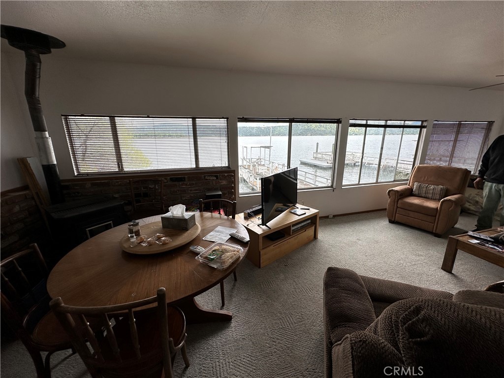 11705 E Highway 20 Property Photo 9