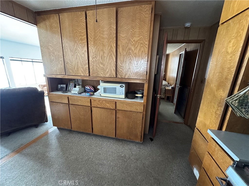 11705 E Highway 20 Property Photo 10