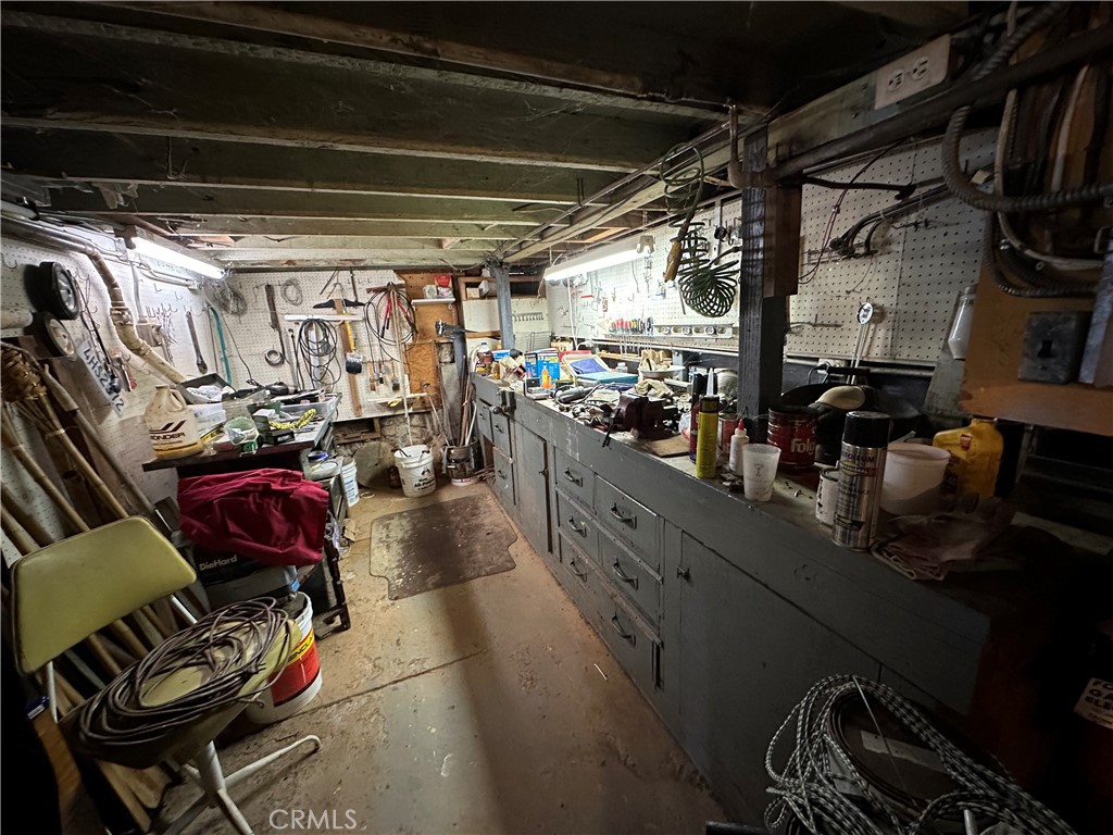 11705 E Highway 20 Property Photo 15