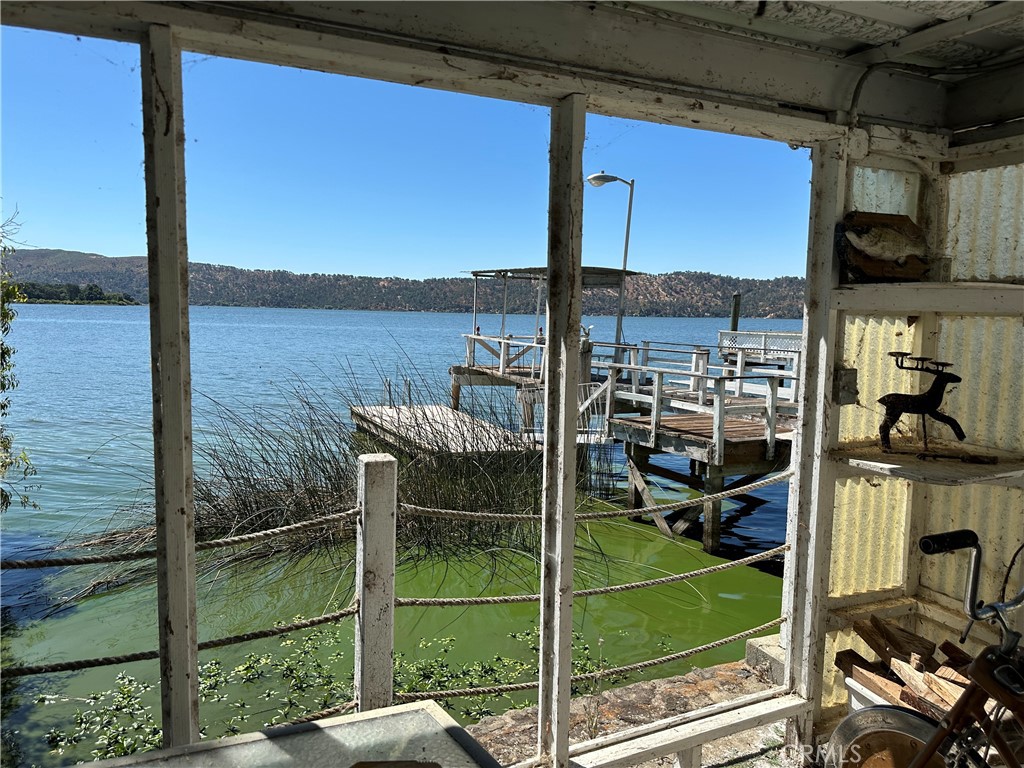 11705 E Highway 20 Property Photo 17