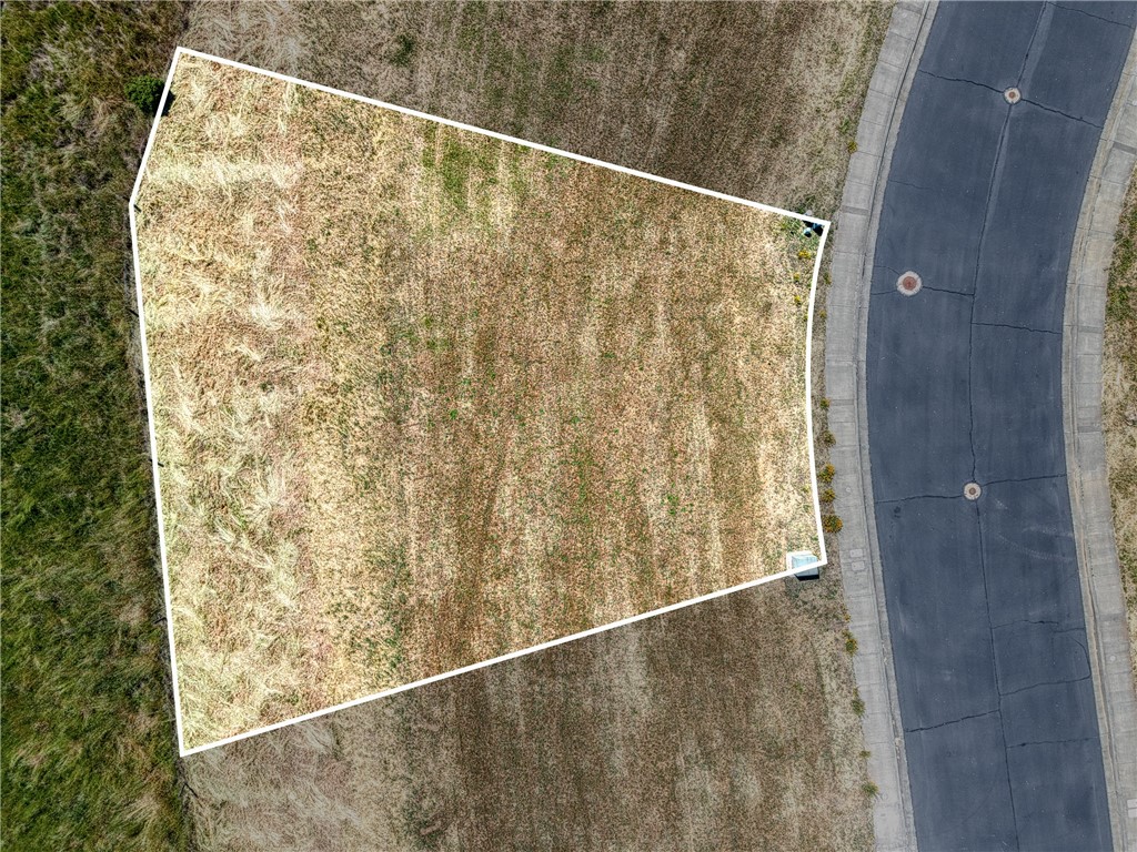 2770 Lizzy Lane Property Photo 2