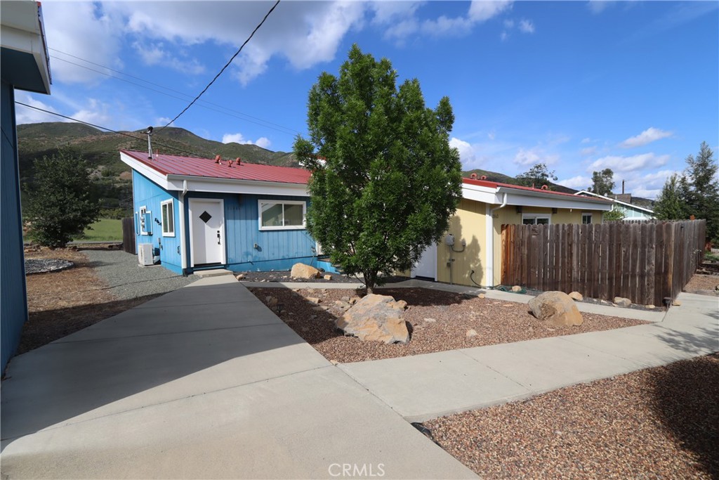 12062 Mead Property Photo 2