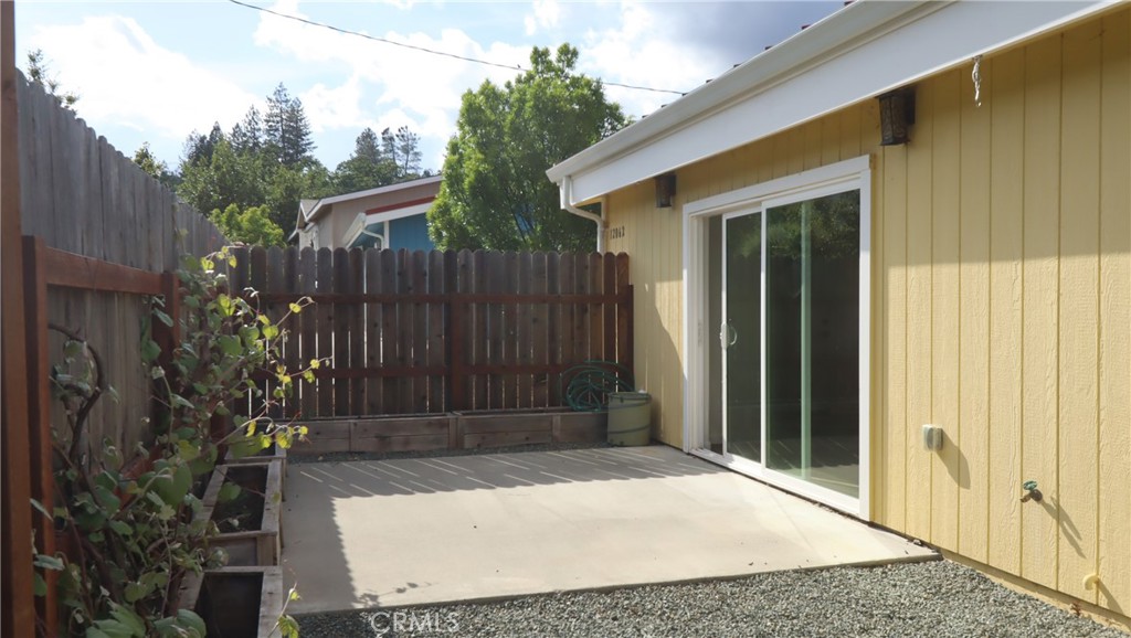 12062 Mead Property Photo 16