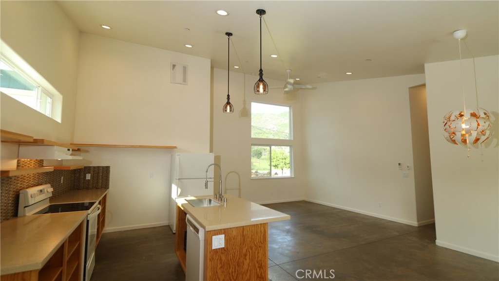 12062 Mead Property Photo 20