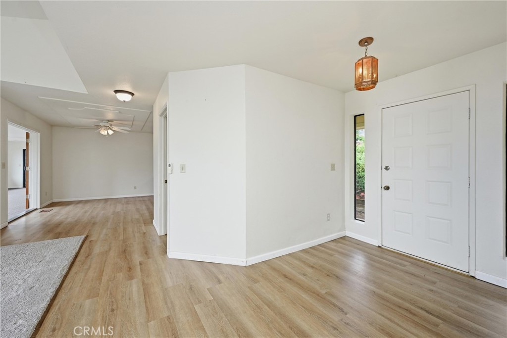 17312 Greenridge Property Photo 3