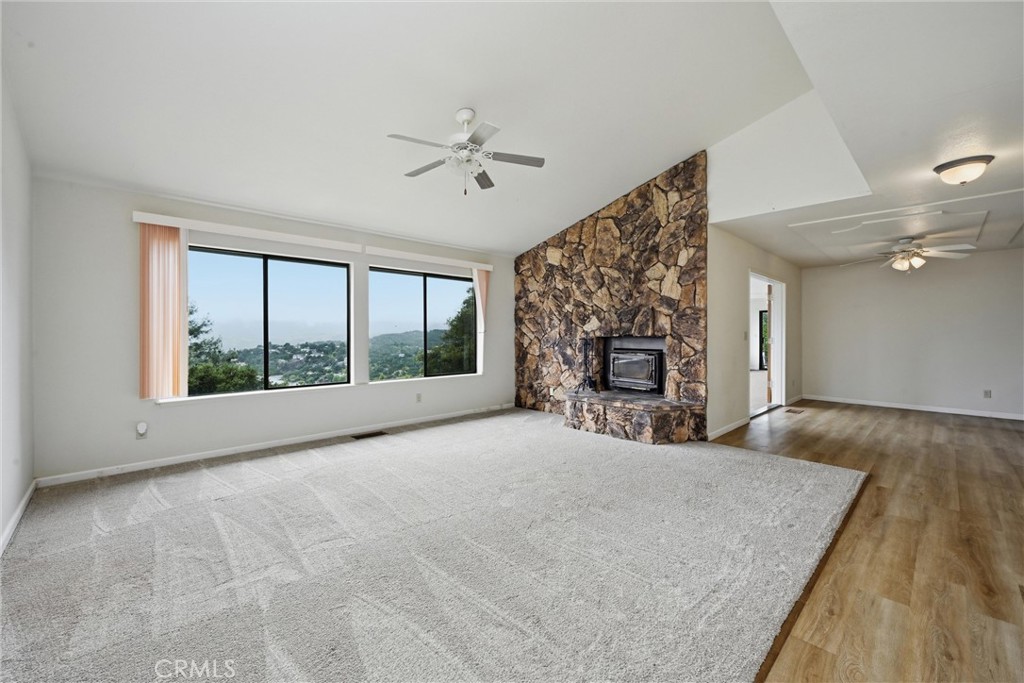 17312 Greenridge Property Photo 4