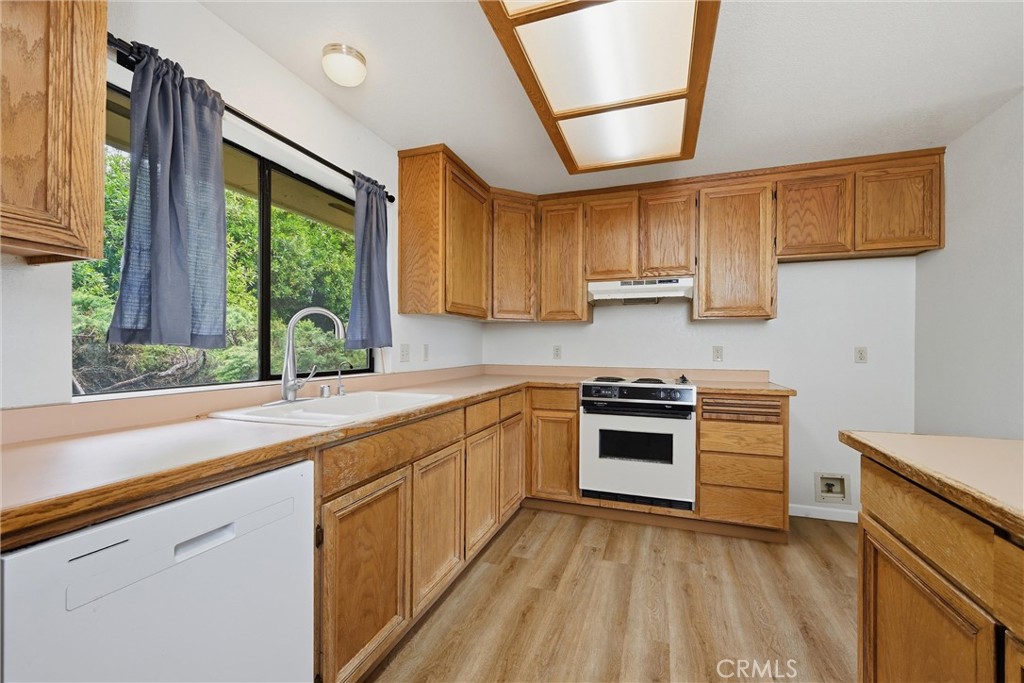 17312 Greenridge Property Photo 13