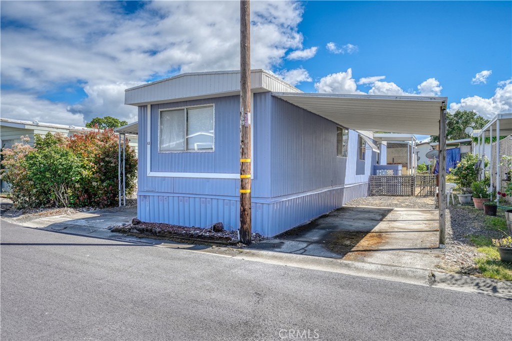 1025 Martin Street 13 Property Photo 17
