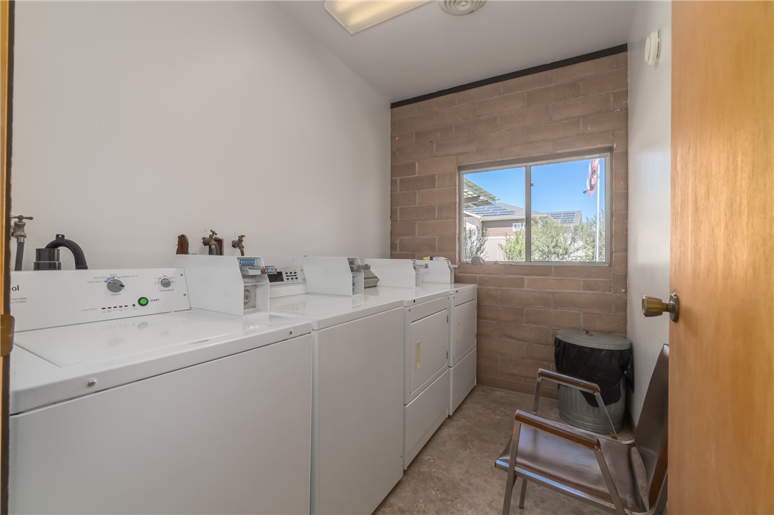 1025 Martin Street 13 Property Photo 39